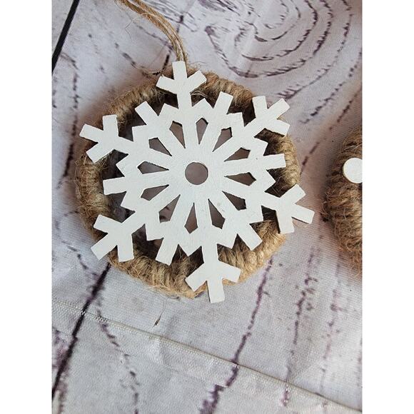 Handmade Rustic Snowflake Ornaments Set Of 3 - Picture 4 of 6